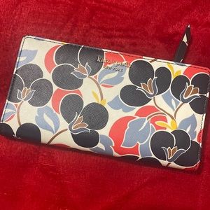 Kate Spade wallet